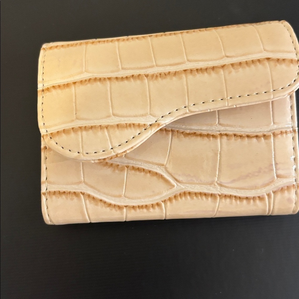 Crocodile Embossed Wallet in Beige